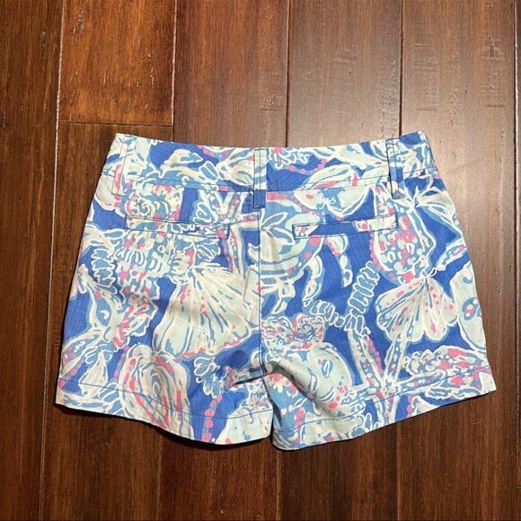 Lilly Pulitzer Callahan Shorts - Picture 3 of 4